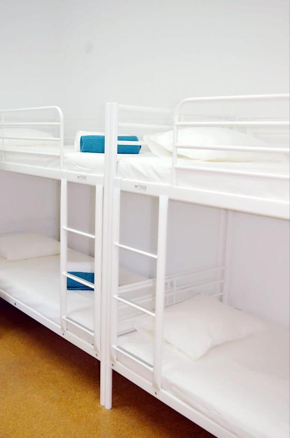 מדריד Hostel 18 מראה חיצוני תמונה