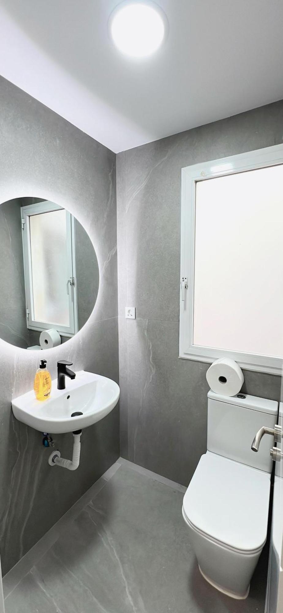 מדריד Hostel 18 מראה חיצוני תמונה