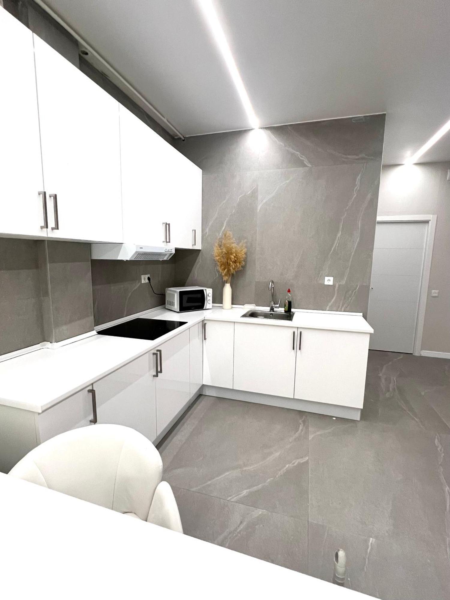 מדריד Hostel 18 מראה חיצוני תמונה